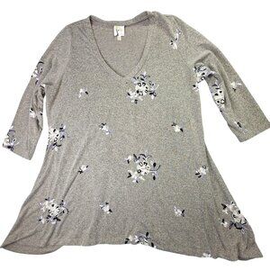 Fig Flower Shirt Womens 2X Gray Embroidered Floral V Neck 3/4 Sleeve Tunic Flowy